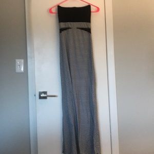 Maxi Sleevless Black & White Dress